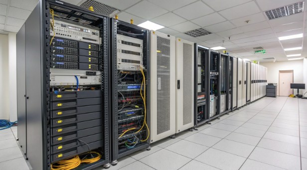 針對高刷新率效能穩定性最佳化的美國伺服器租用 針對高刷新率效能穩定性最佳化的美國伺服器租用